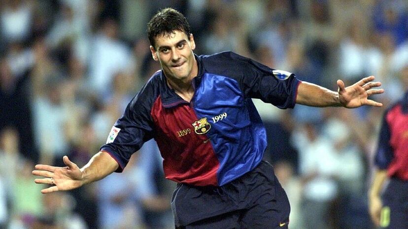 这使得他在 这使得他在